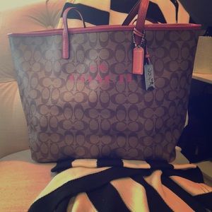 Coach Tote